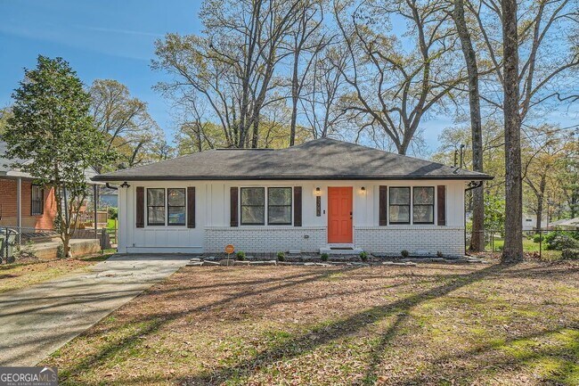 1746 Hadlock St SW in Atlanta, GA - Building Photo - Building Photo