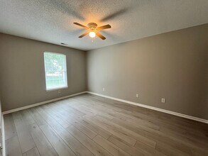 12159 Wolf Run Rd in Noblesville, IN - Building Photo - Building Photo