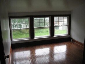 9 Oaklyn Ave in Eagleville, PA - Building Photo - Building Photo