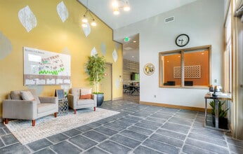 Redmond Ridge in Redmond, WA - Building Photo - Building Photo