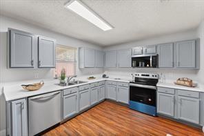 812 Ericville Dr in Arlington, TX - Building Photo - Building Photo