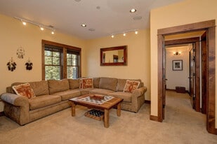 14 Peaks View Dr in Big Sky, MT - Building Photo