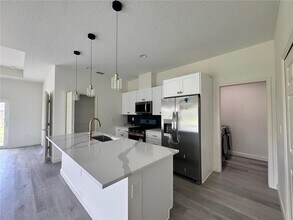 9417 Acco Ave in Englewood, FL - Building Photo - Building Photo