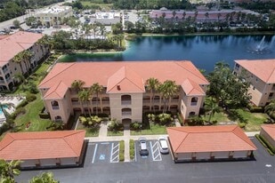 1761 Auburn Lakes Dr in Venice, FL - Building Photo