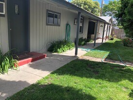 302 Union St, Unit #3 in Yakima, WA - Building Photo