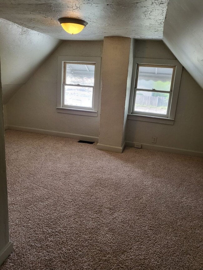 302 E Louisiana St in Evansville, IN - Building Photo - Building Photo