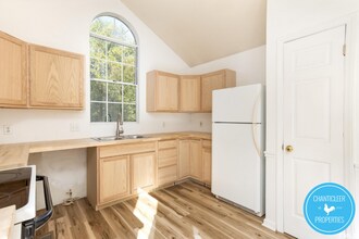 326 Wilson St in Graham, NC - Building Photo - Building Photo