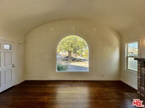 2941 9th Ave in Los Angeles, CA - Building Photo - Building Photo