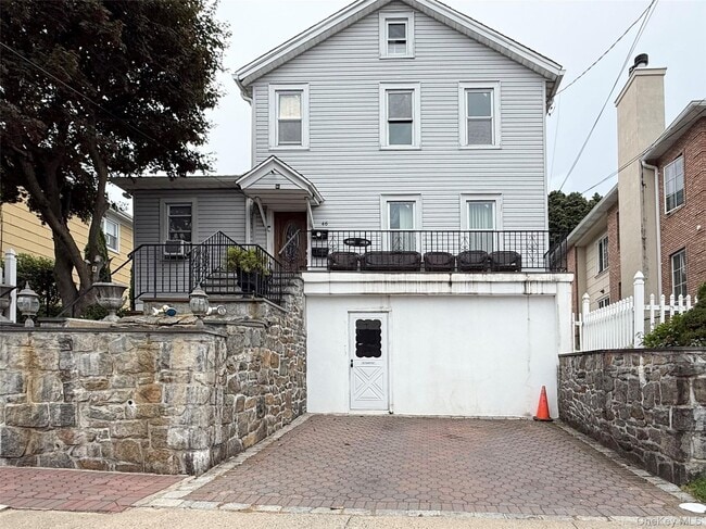 property at 46 Dunston Ave