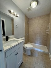 6918 Isla St in Pearland, TX - Building Photo - Building Photo
