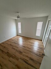 8151 Saybrook Dr in Port Richey, FL - Building Photo - Building Photo