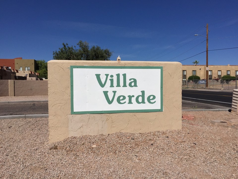 Villa Verde Condos- 6 Unit Condo Package in Phoenix, AZ - Building Photo