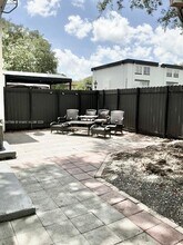 8577 SW 109th Ave in Miami, FL - Building Photo - Building Photo