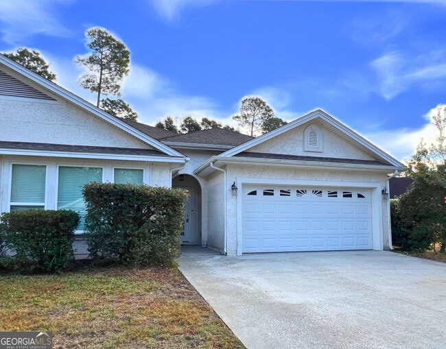 582 Eagle Blvd in Kingsland, GA - Building Photo - Building Photo