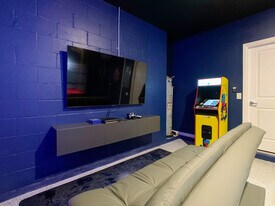 1147 Drop Ln in Kissimmee, FL - Building Photo