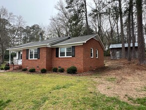 103 Beam Cir in Louisburg, NC - Building Photo - Building Photo