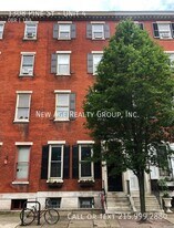 1308 Pine St in Philadelphia, PA - Building Photo