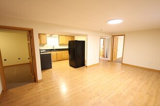 9823 Linn Ave in Schiller Park, IL - Building Photo - Building Photo