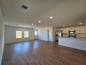 9806 Bellwick Holw Ct in Baytown, TX - Building Photo - Building Photo