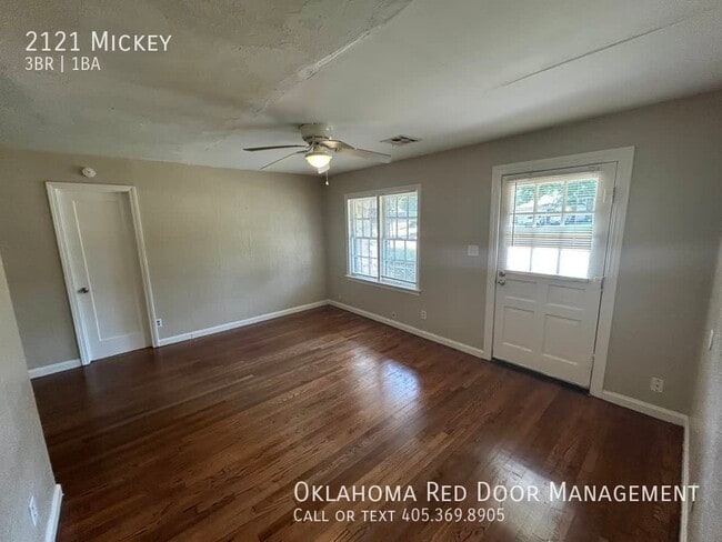 2121 Mickey Rd in Del City, OK - Building Photo - Building Photo