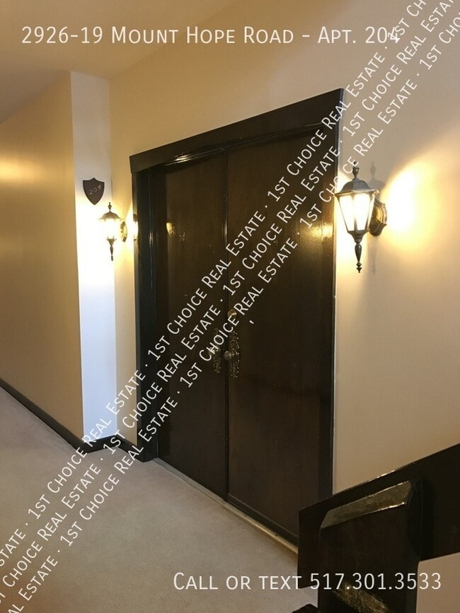 2926 Mt Hope Rd in Okemos, MI - Building Photo - Building Photo