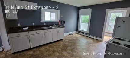 31 N 3rd St in Bangor, PA - Building Photo - Building Photo