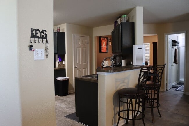 12418 Greencanyon Dr in Houston, TX - Building Photo - Building Photo