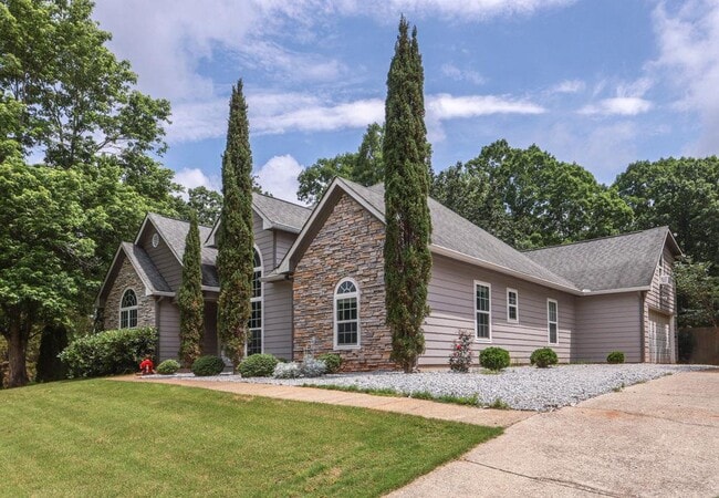 5377 Fawn Ivey Ln in Buford, GA - Building Photo - Building Photo