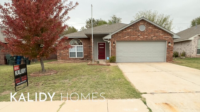 9317 Apple Dr in Midwest City, OK - Building Photo - Building Photo