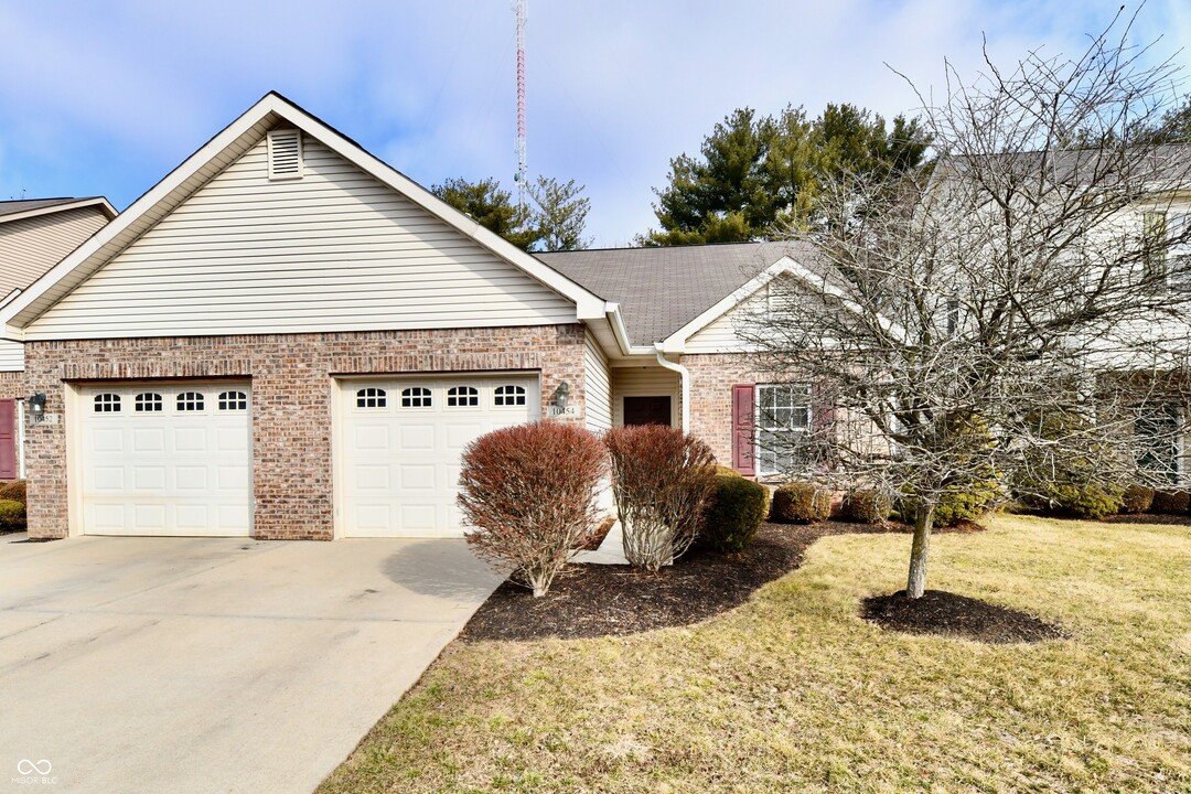 10454 Platinum Dr in Noblesville, IN - Building Photo