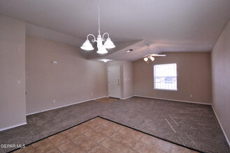 14149 Lasso Rock Dr in El Paso, TX - Building Photo - Building Photo