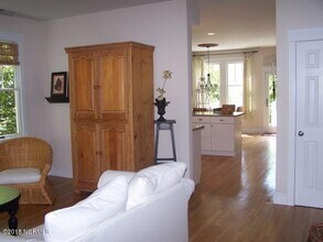 236 W Shorewood Dr in Emerald Isle, NC - Building Photo - Building Photo
