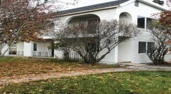 3609 Richmond Ave in Anchorage, AK - Building Photo