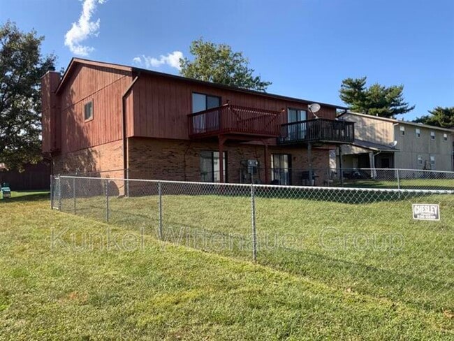 700 Ganim Dr in Belleville, IL - Building Photo - Building Photo