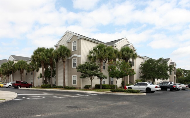Windsor Park in West Palm Beach, FL - Building Photo - Building Photo