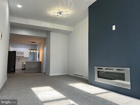 2025 N 32nd St in Philadelphia, PA - Building Photo