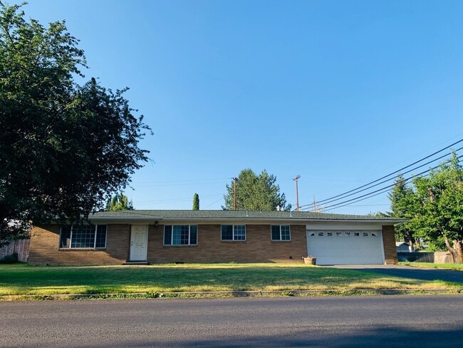 4206 Onyx Ave