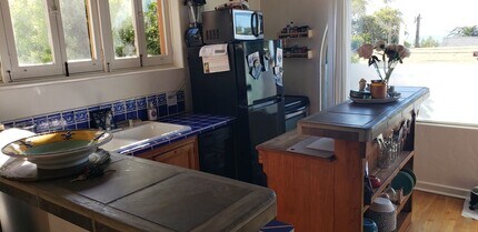 31839 Hedge Ln in Laguna Beach, CA - Building Photo - Building Photo