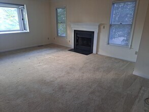 1184 Partridge Ln in Charlottesville, VA - Building Photo - Building Photo