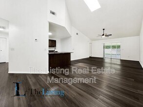 1317 Coolridge Dr in Brandon, FL - Building Photo - Building Photo