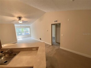 5713 Gatlin Ave in Orlando, FL - Building Photo - Building Photo