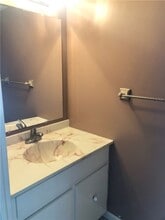 104 Norwich Dr in Rochester, NY - Building Photo - Building Photo