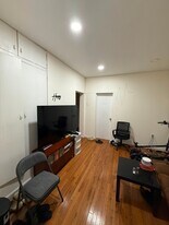 258 Hancock Ave in Jersey City, NJ - Building Photo