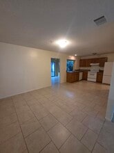 1917 SE Burgundy Ln in Port St. Lucie, FL - Building Photo - Building Photo