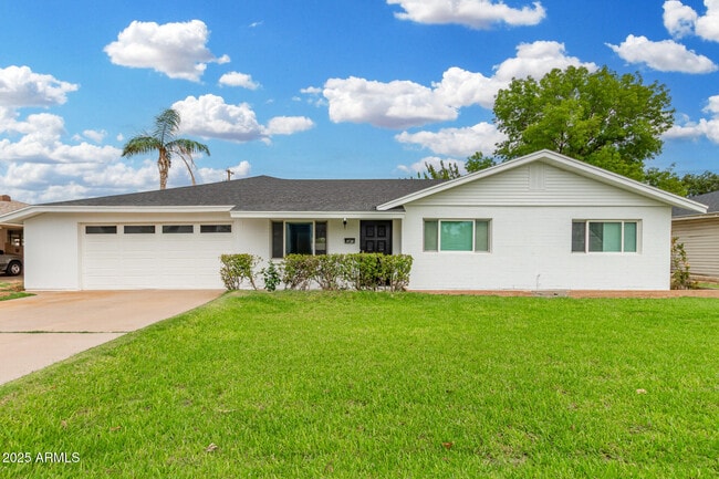 3726 E Weldon Ave in Phoenix, AZ - Building Photo - Building Photo
