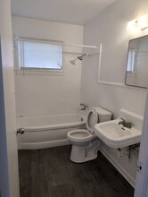 1206 Wedemeyer Rd in Dothan, AL - Building Photo - Building Photo