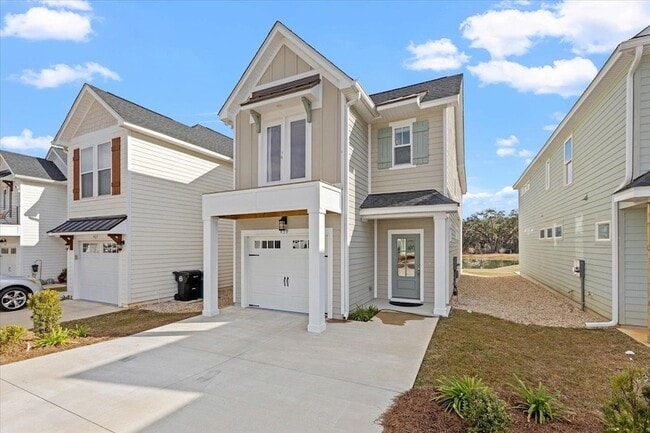 459 Grand Oaks Rd in Tallahassee, FL - Building Photo - Building Photo