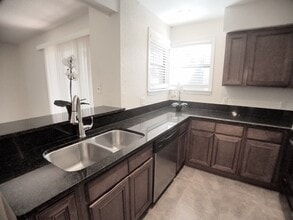 2936 Antique Oaks Cir in Winter Park, FL - Building Photo - Building Photo