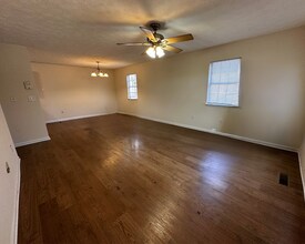 720 Whit Davis Rd in Athens, GA - Building Photo - Building Photo