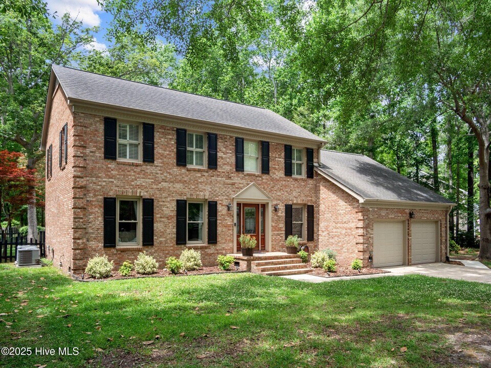 939 Eton Dr in Jacksonville, NC - Building Photo